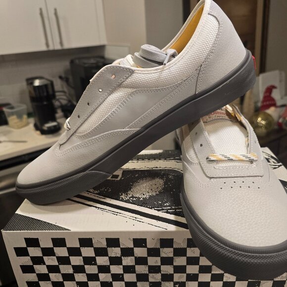 Vans Skate Curren Caples Grey Yellow VN000D85GRY Men's Size 13 US NEW - Picture 3 of 11